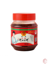 Load image into Gallery viewer, Pixian Bean Paste   (丹丹郫县豆瓣酱)  Pixian Yağlı Acı Biber Sosu – 500G
